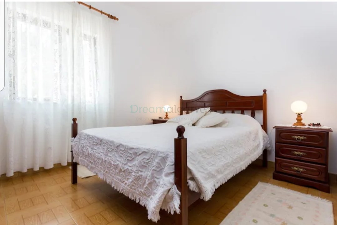 6 Bed, 2 Bath, HouseFor Sale, Lagos, Faro, 8650-105