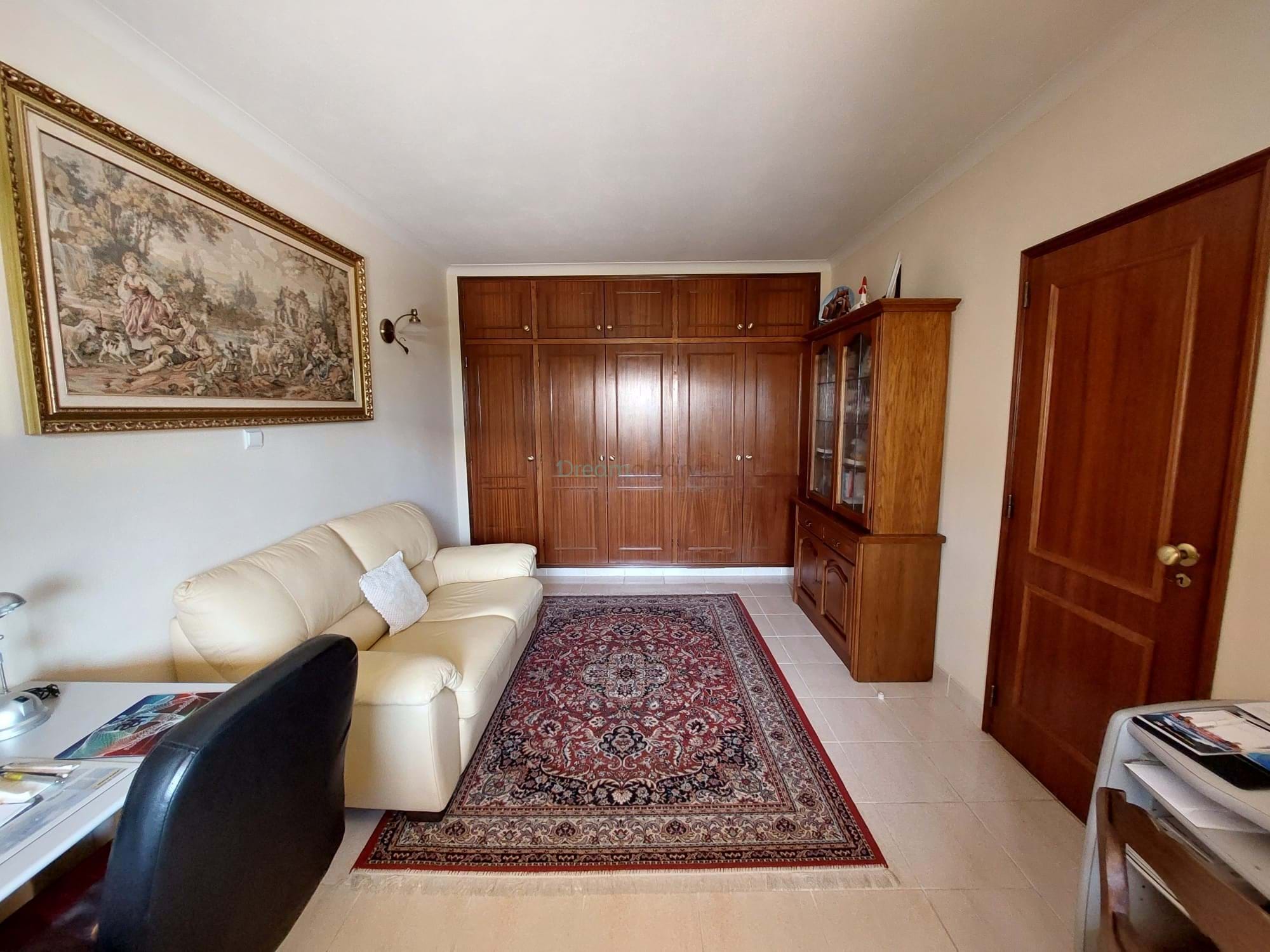 6 Bed, 4 Bath, HouseFor Sale, Lagos, Faro, 8600-548