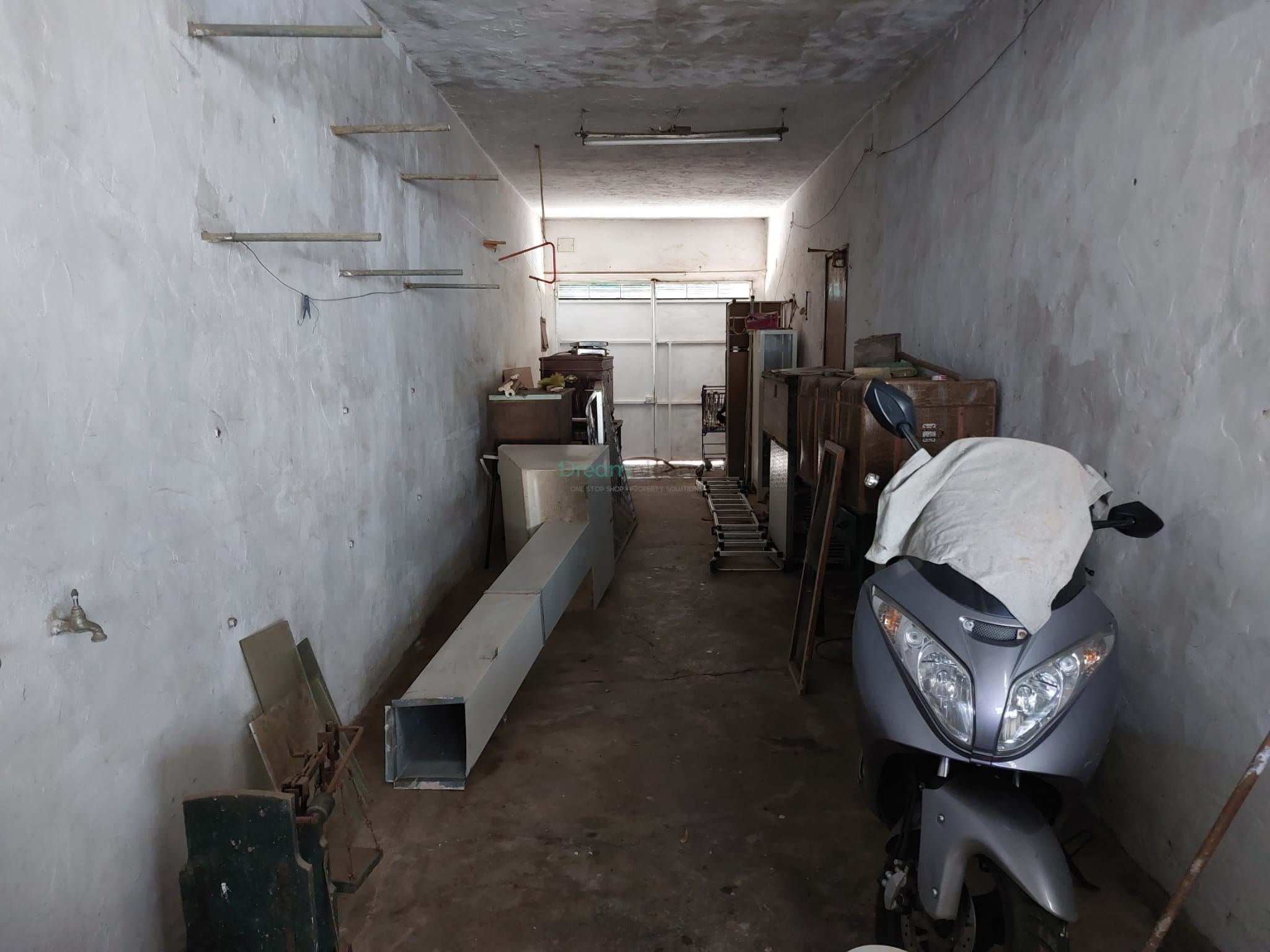 4 Bed, 1 Bath, HouseFor Sale, Lagos, Faro, 8600-250