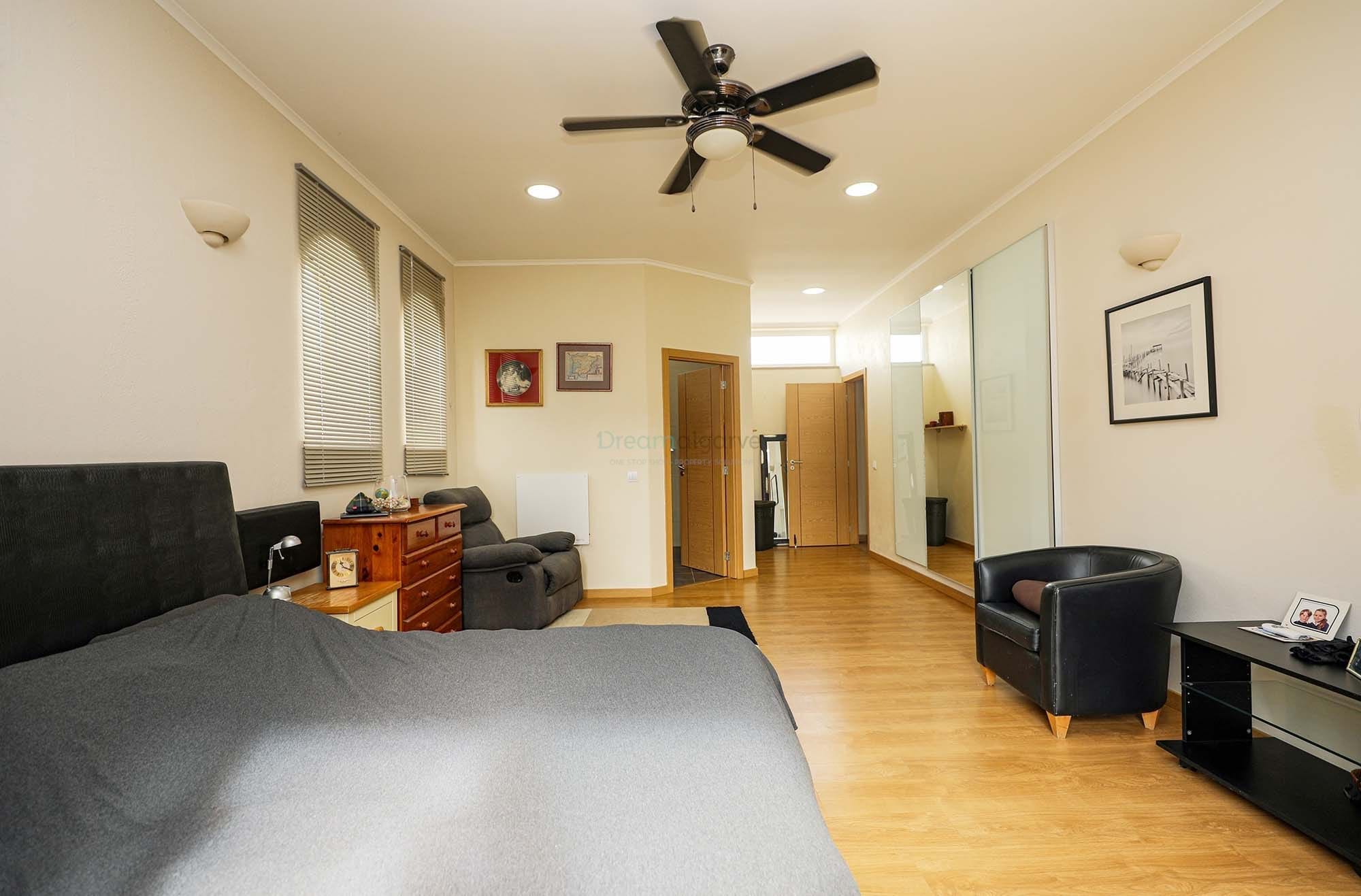 Commercial Property, For Sale