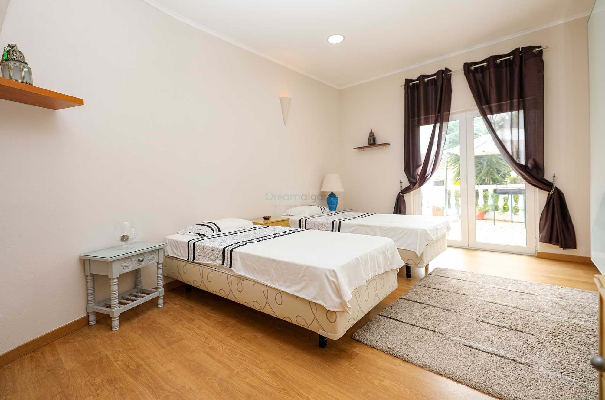 Commercial Property, For Sale