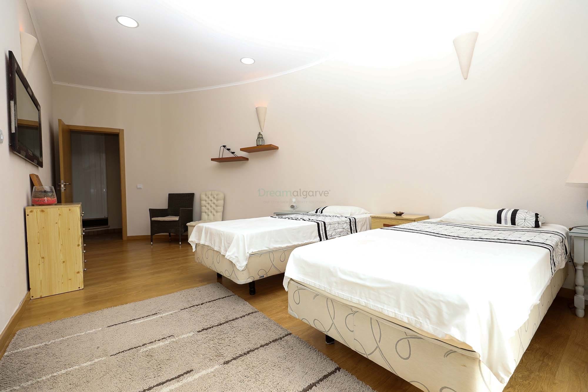 Commercial Property, For Sale