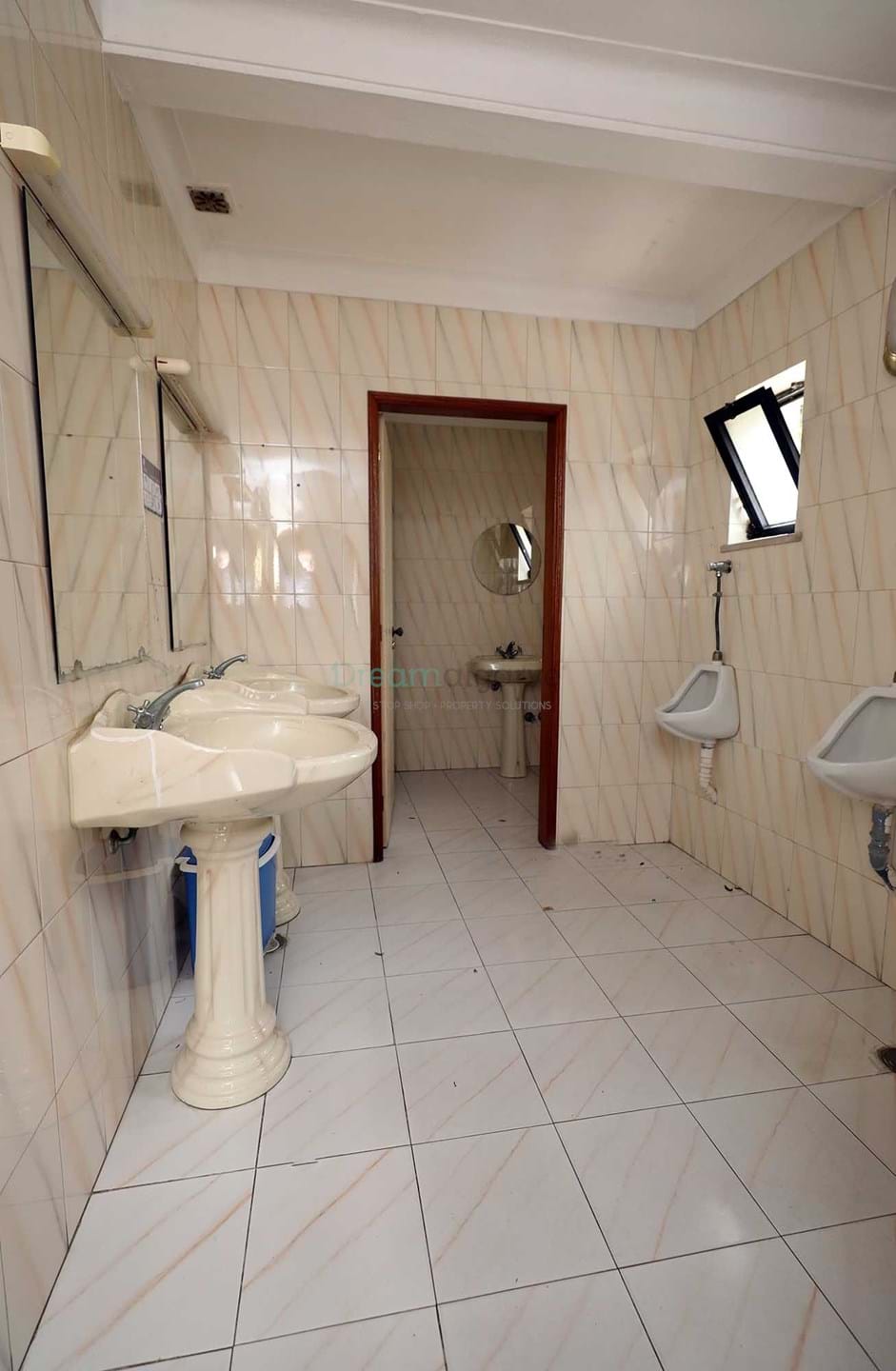 Commercial Property, For Sale