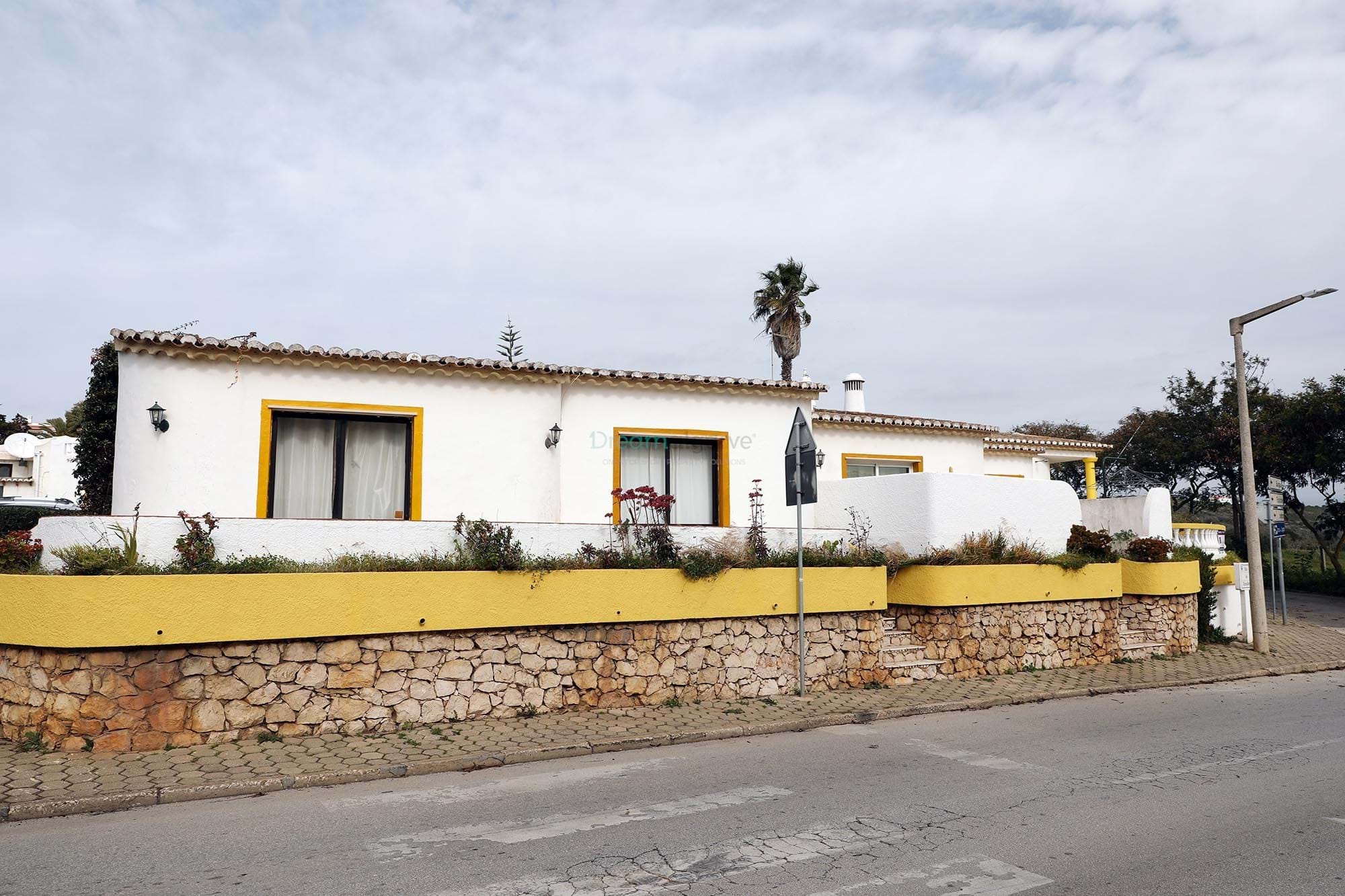 Commercial Property, For Sale