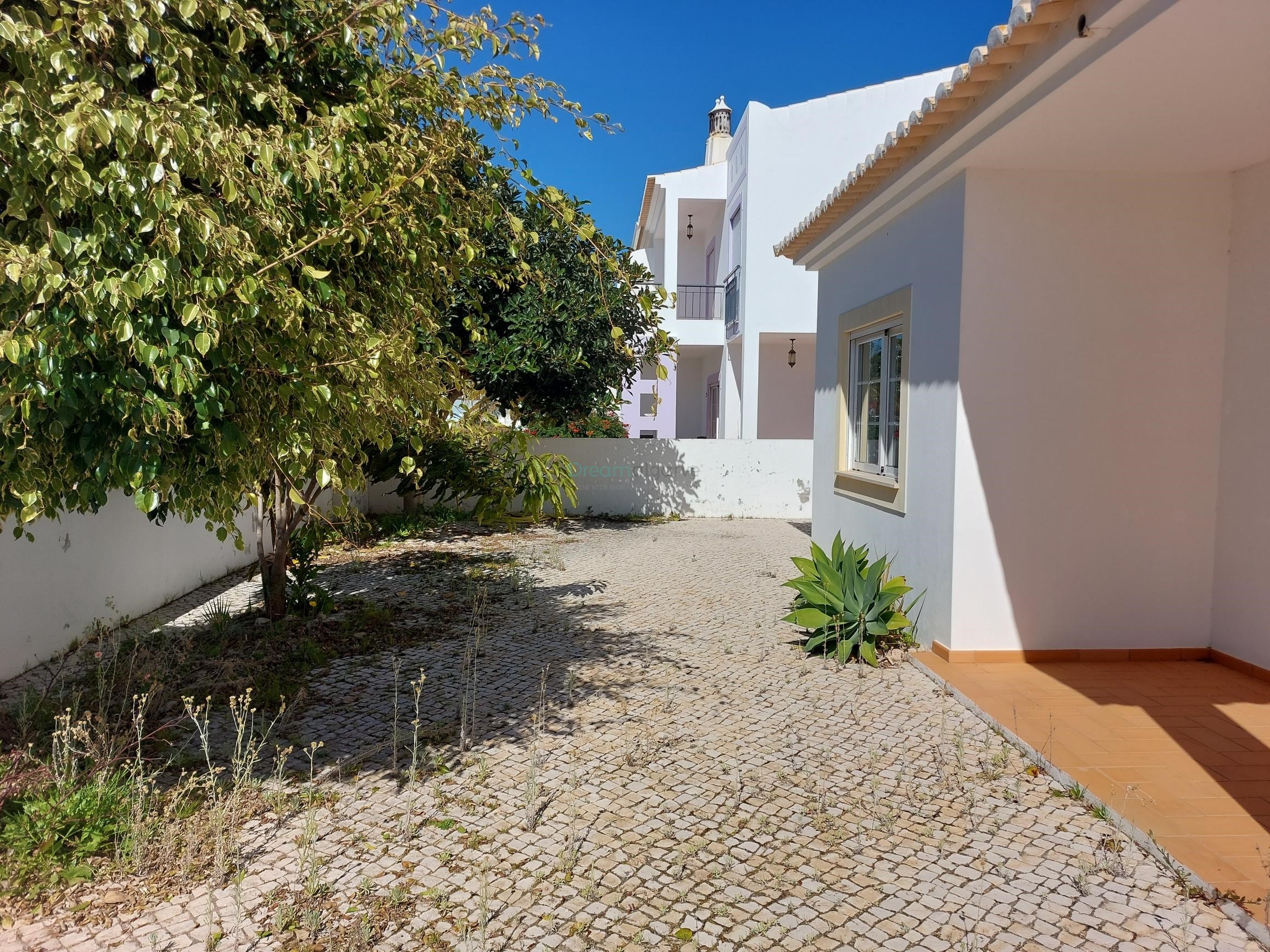 4 Bed, 3 Bath, HouseFor Sale, Lagos, Faro, 8600-282