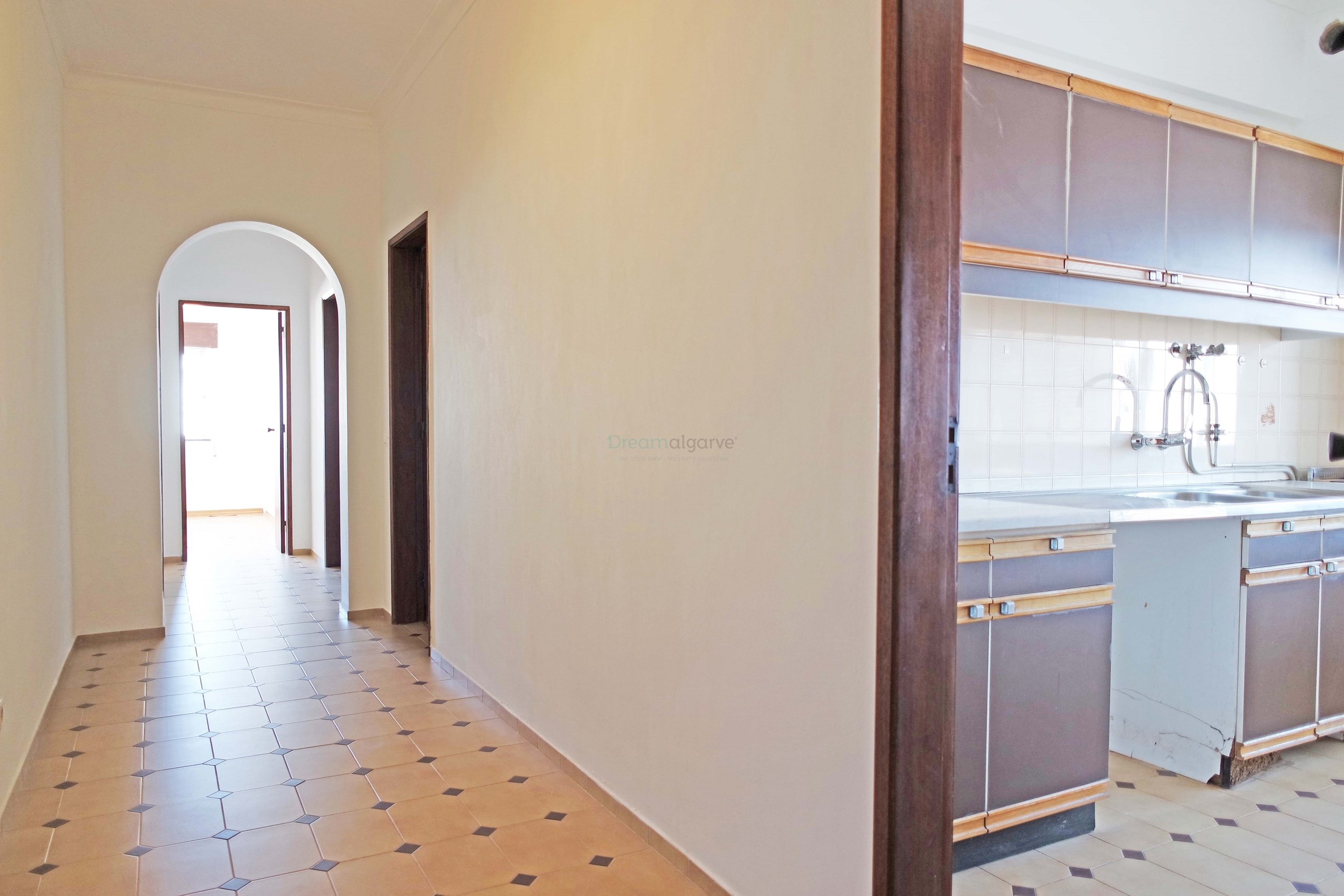 2 Bed, 2 Bath, ApartmentFor Sale, Portimao, Faro, 8500-746