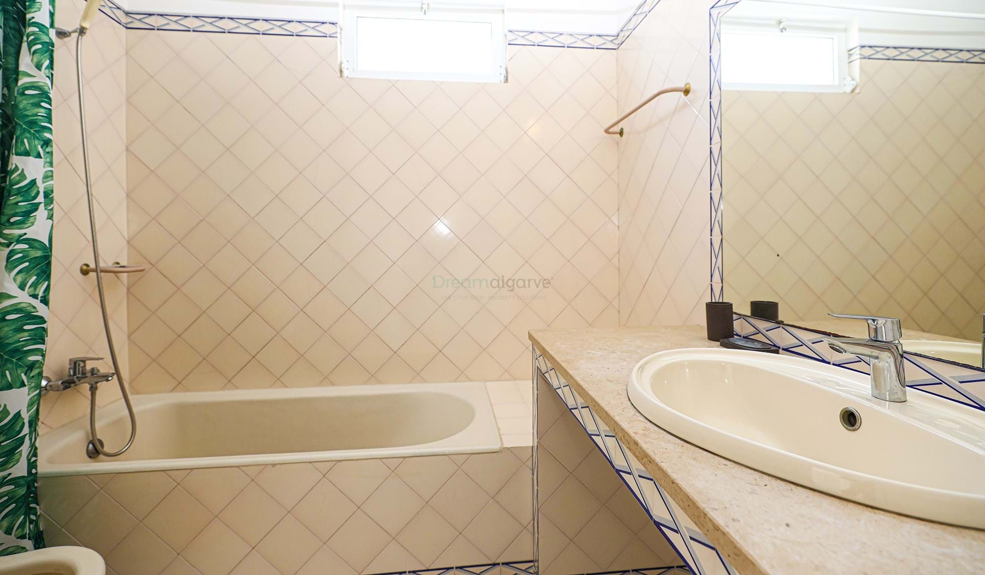 2 Bed, 3 Bath, HouseFor Sale, Lagos, Faro, 8600-282