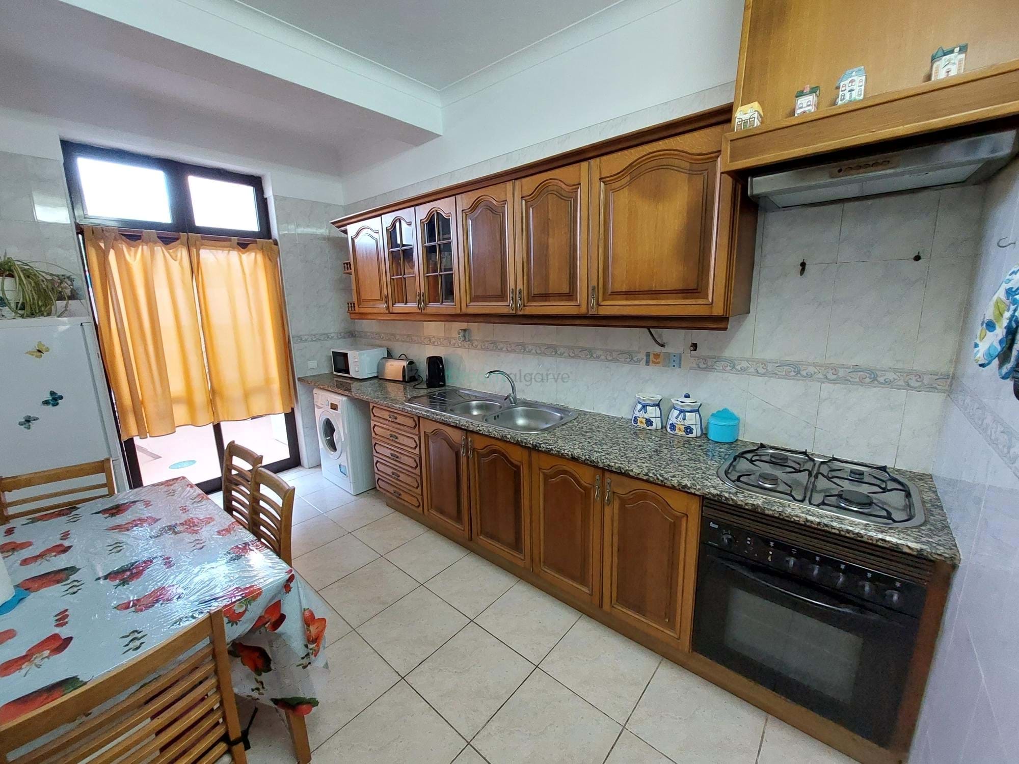 5 Bed, 3 Bath, HouseFor Sale, Lagos, Faro, 8600-708