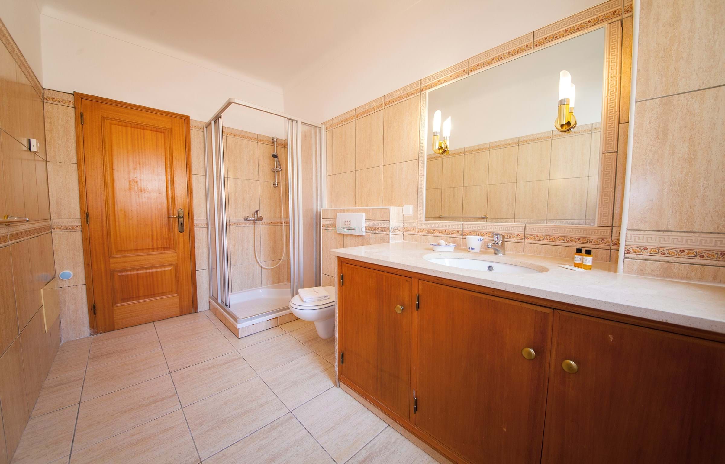 6 Bed, 4 Bath, HouseFor Sale, Lagos, Faro, 8600-250