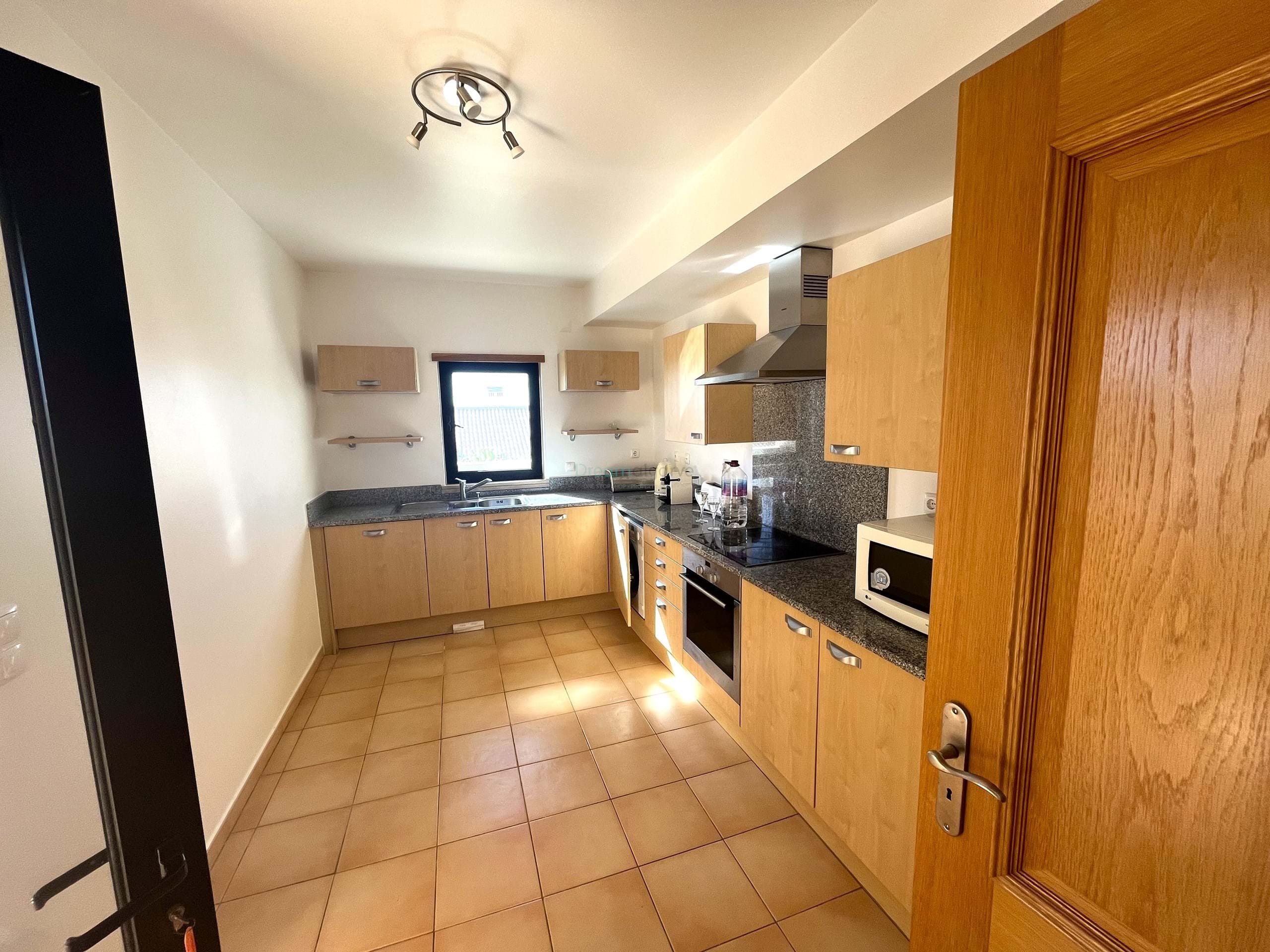 2 Bed, 1 Bath, ApartmentFor Sale, Lagos, Faro, 8600-128