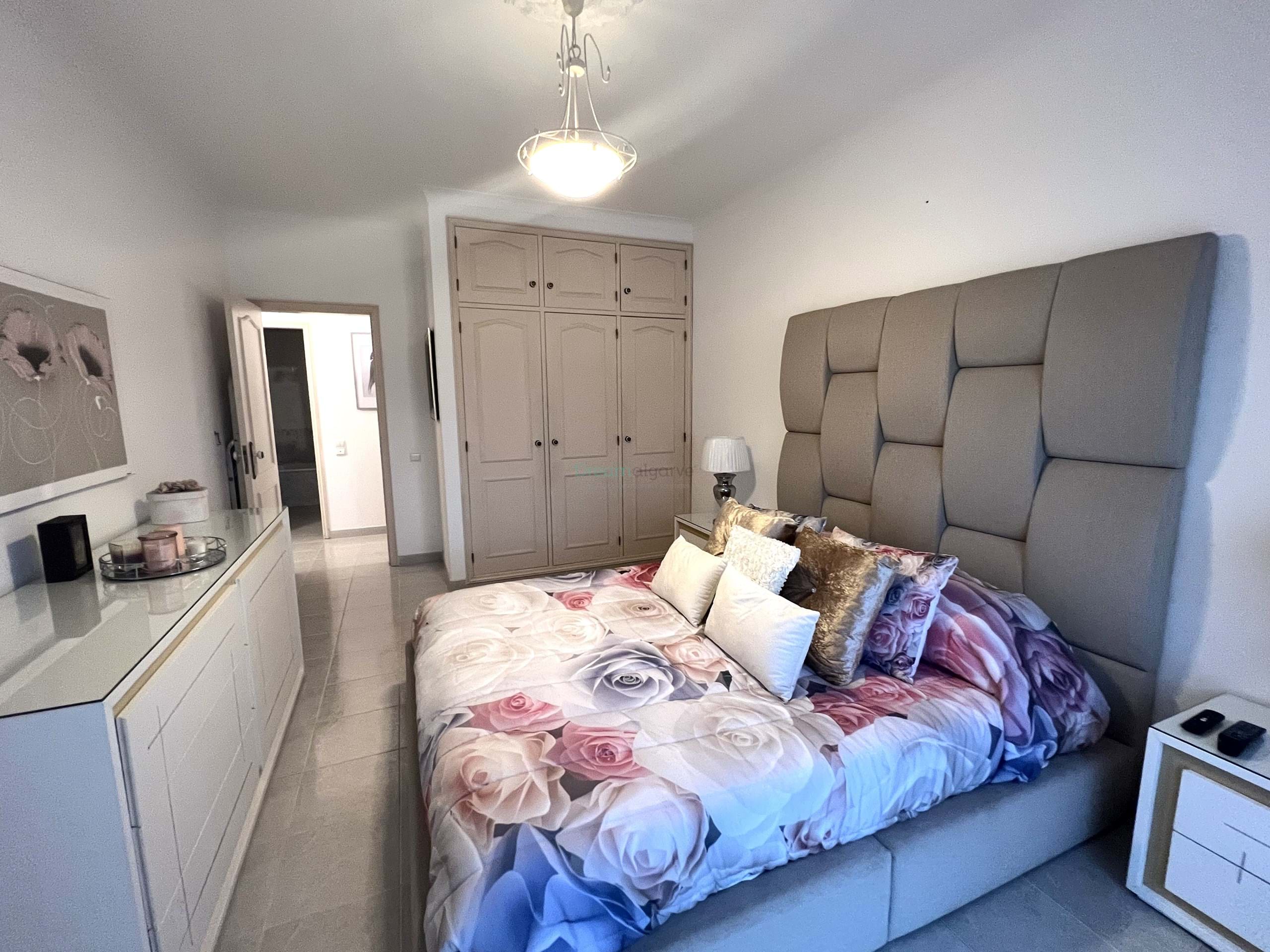 2 Bed, 2 Bath, ApartmentFor Sale, Lagos, Faro, 8600-513