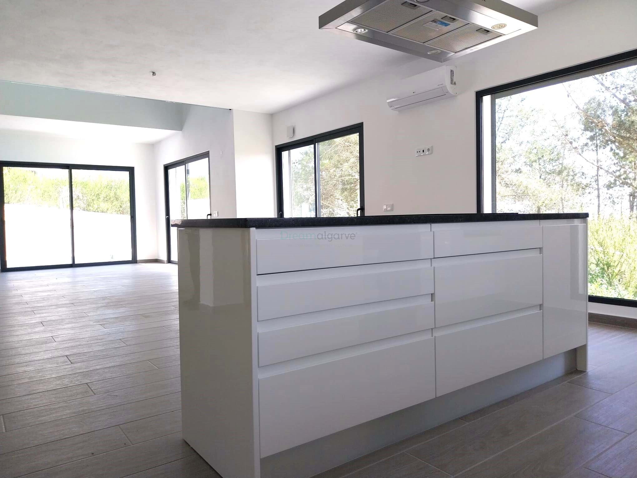 4 Bed, 4 Bath, HouseFor Sale, Aljezur, Faro, 8670-119