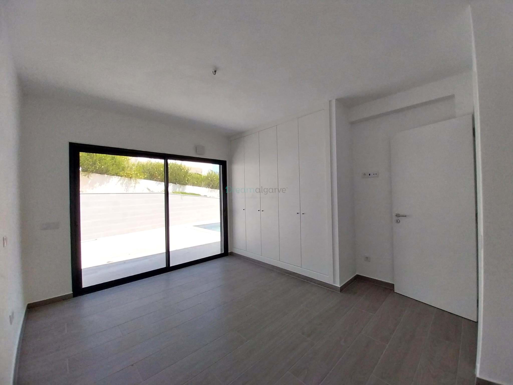 4 Bed, 4 Bath, HouseFor Sale, Aljezur, Faro, 8670-119