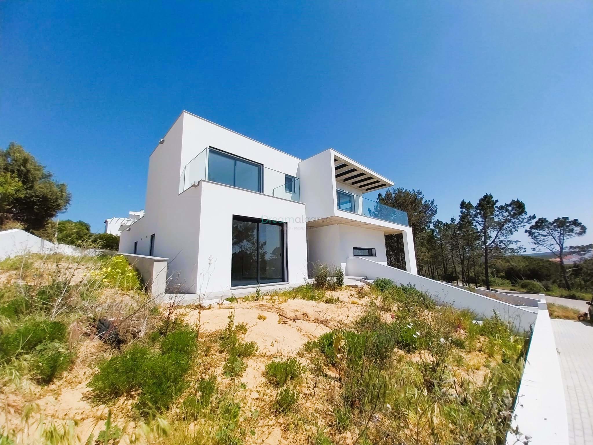 4 Bed, 4 Bath, HouseFor Sale, Aljezur, Faro, 8670-119