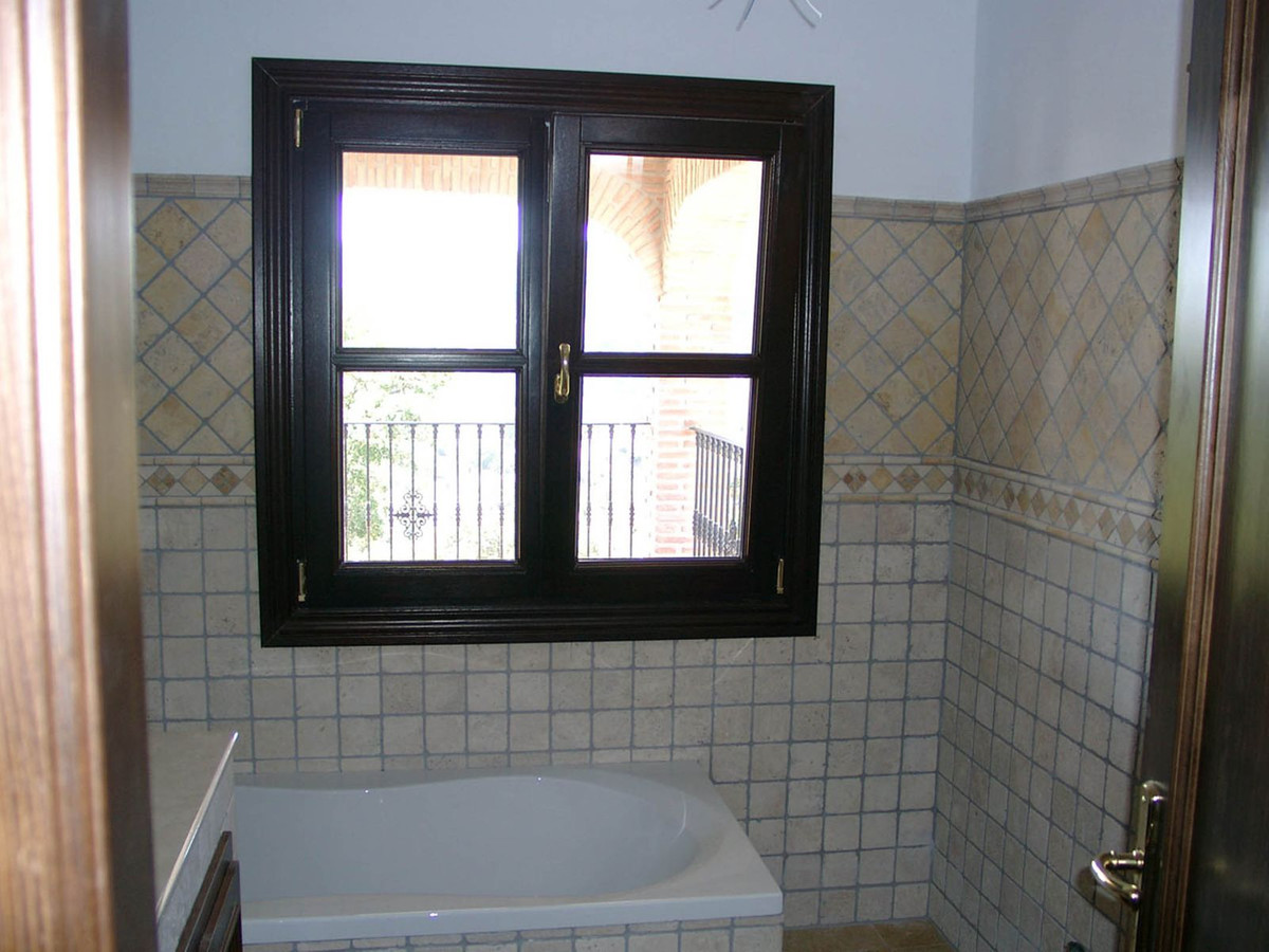 5 Bed, 4 Bath, HouseFor Sale, Casares, Malaga 5 Bed, 4 Bath, HouseFor Sale, Casares, Malaga