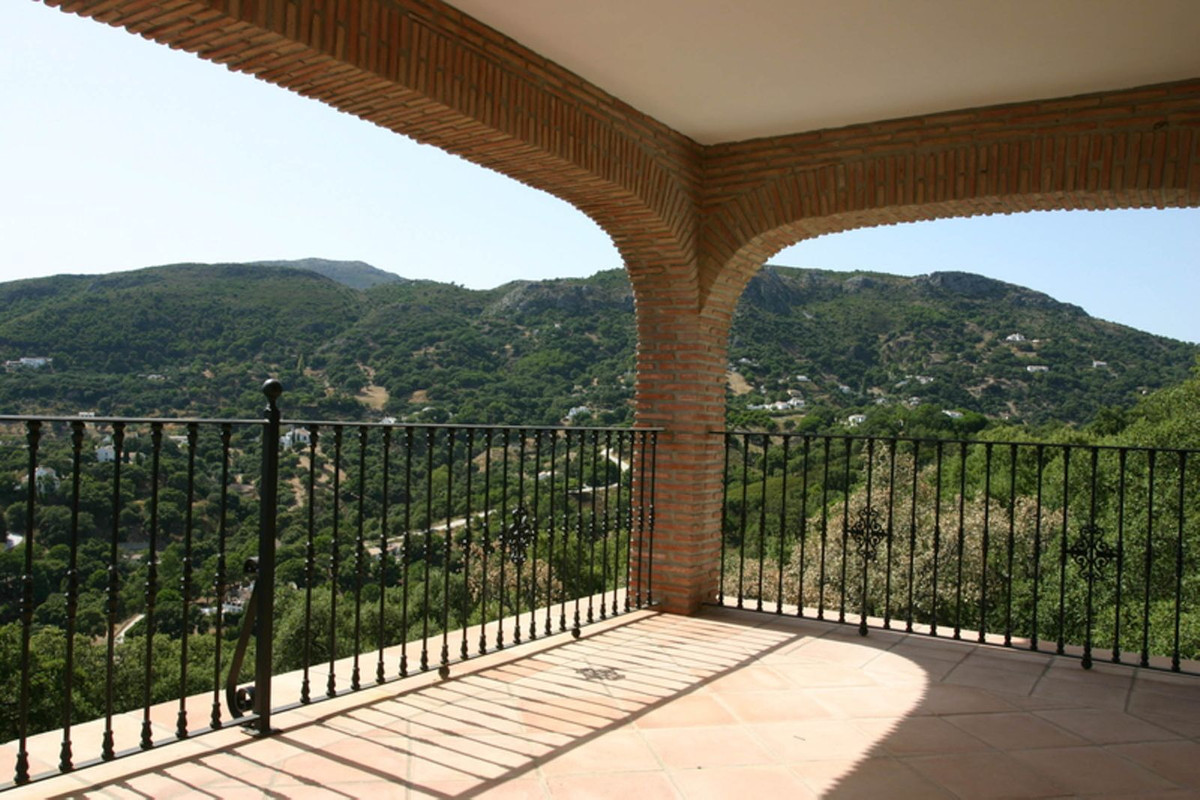5 Bed, 4 Bath, HouseFor Sale, Casares, Malaga 5 Bed, 4 Bath, HouseFor Sale, Casares, Malaga