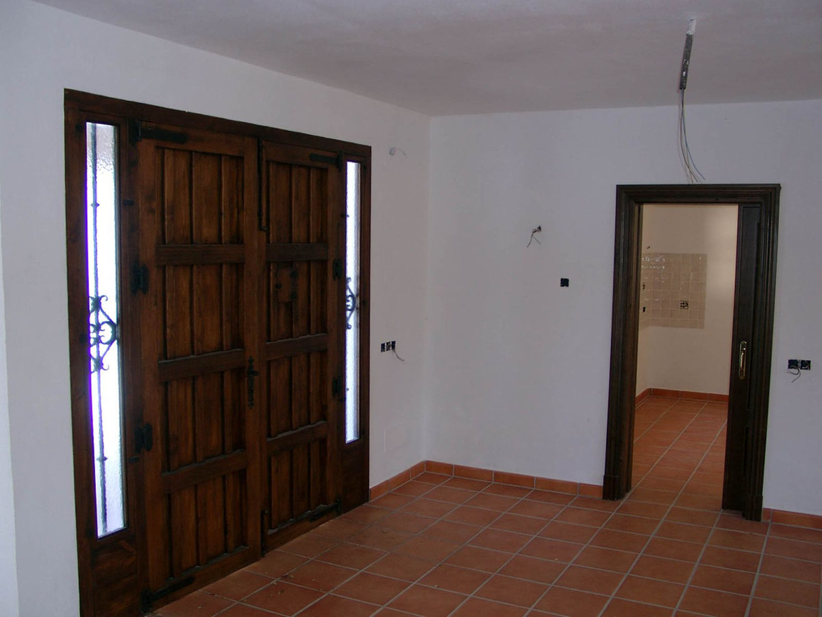 5 Bed, 4 Bath, HouseFor Sale, Casares, Malaga 5 Bed, 4 Bath, HouseFor Sale, Casares, Malaga
