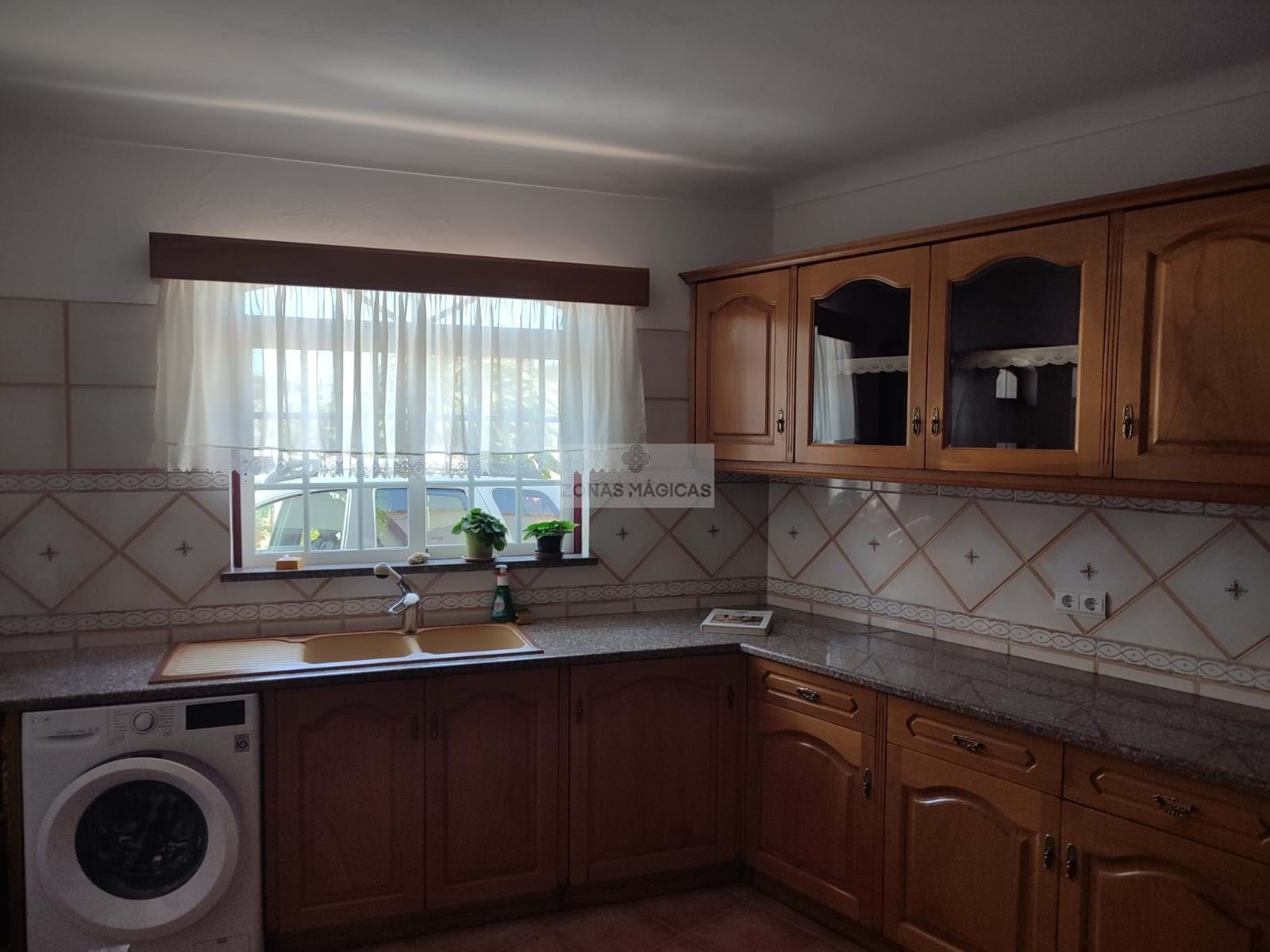 3 Bed, 2 Bath, HouseFor Sale, Lagos, Faro, 8600-013