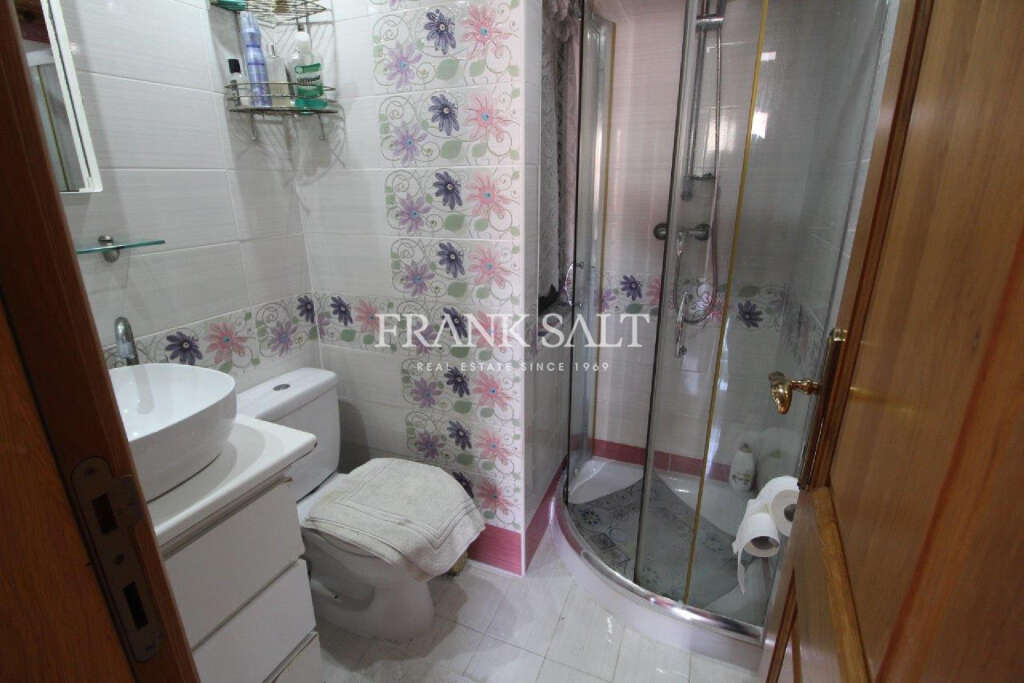 1 Bed, ApartmentFor Sale, Marsalforn, Gozo