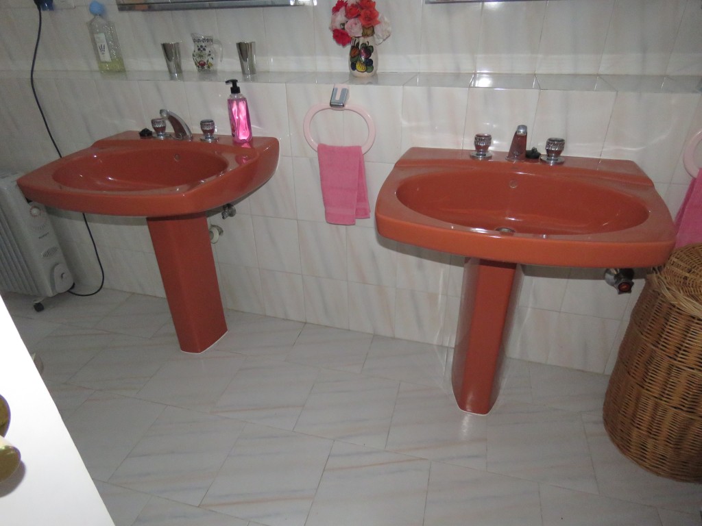 2 Bed, 2 Bath, HouseFor Sale, San Pedro de Alcantara, Malaga