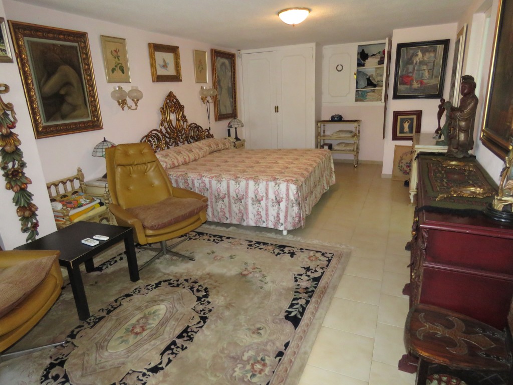 2 Bed, 2 Bath, HouseFor Sale, San Pedro de Alcantara, Malaga