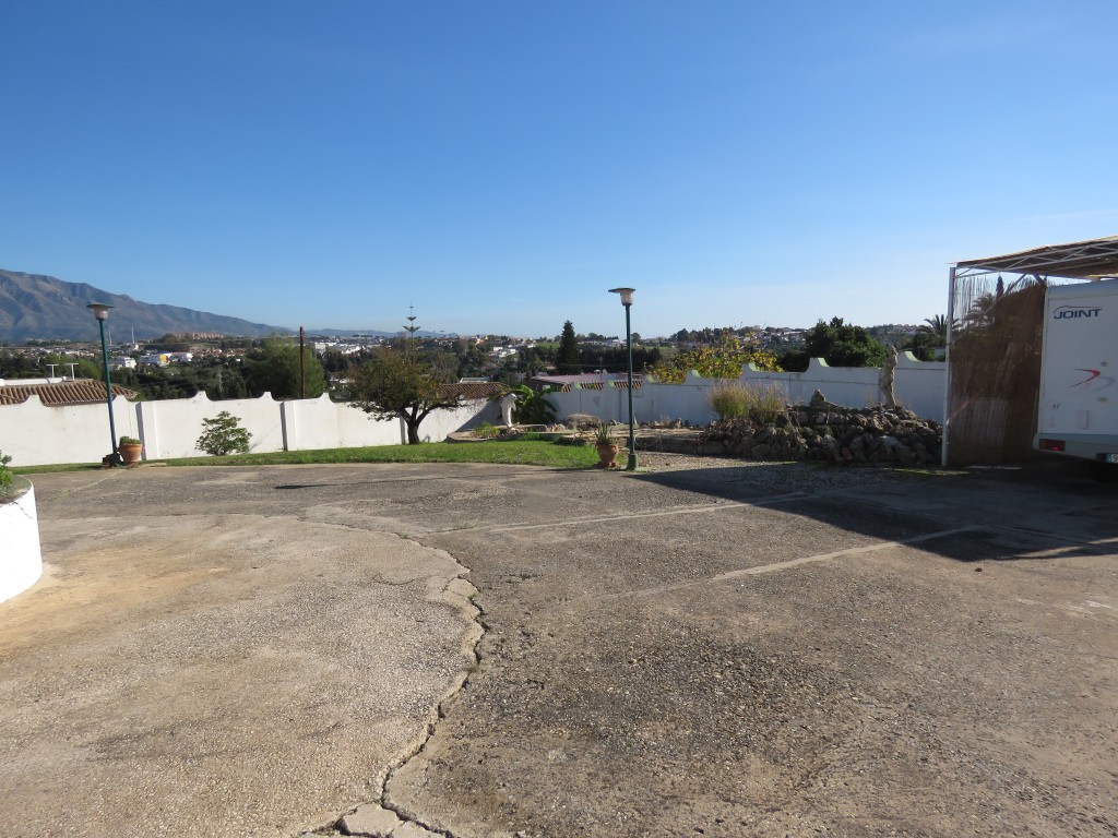 2 Bed, 2 Bath, HouseFor Sale, San Pedro de Alcantara, Malaga