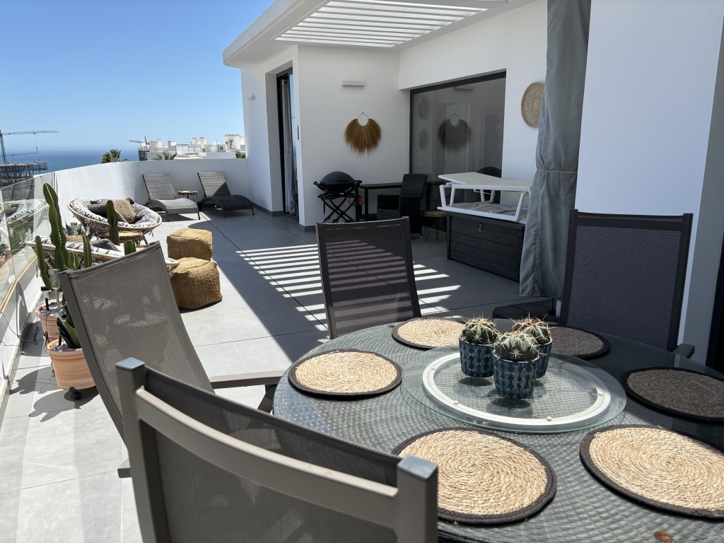 2 Bed, 2 Bath, ApartmentFor Sale, Benalmadena, Malaga