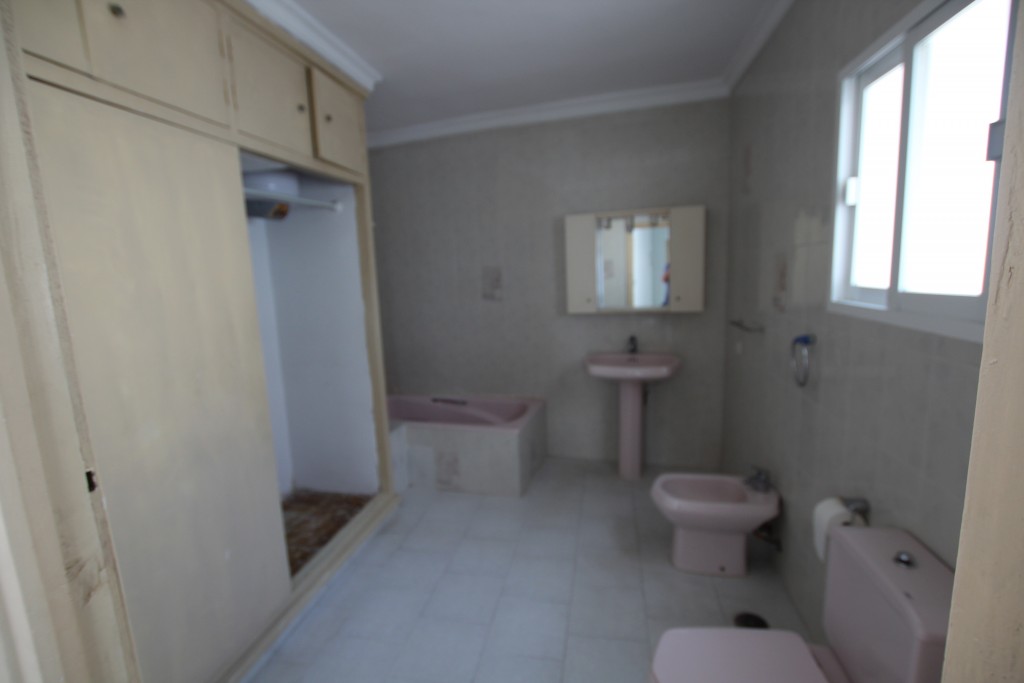 4 Bed, 2 Bath, HouseFor Sale, Marbella, Malaga 4 Bed, 2 Bath, HouseFor Sale, Marbella, Malaga