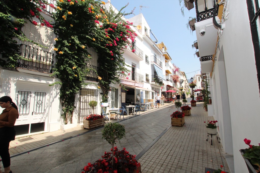 4 Bed, 2 Bath, HouseFor Sale, Marbella, Malaga 4 Bed, 2 Bath, HouseFor Sale, Marbella, Malaga