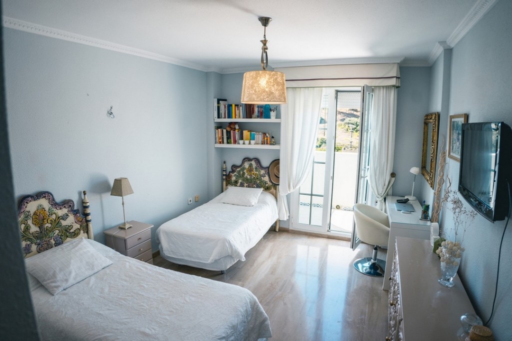 4 Bed, 3 Bath, ApartmentFor Sale, Fuengirola, Malaga