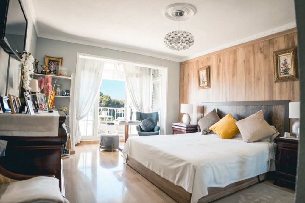 4 Bed, 3 Bath, ApartmentFor Sale, Fuengirola, Malaga