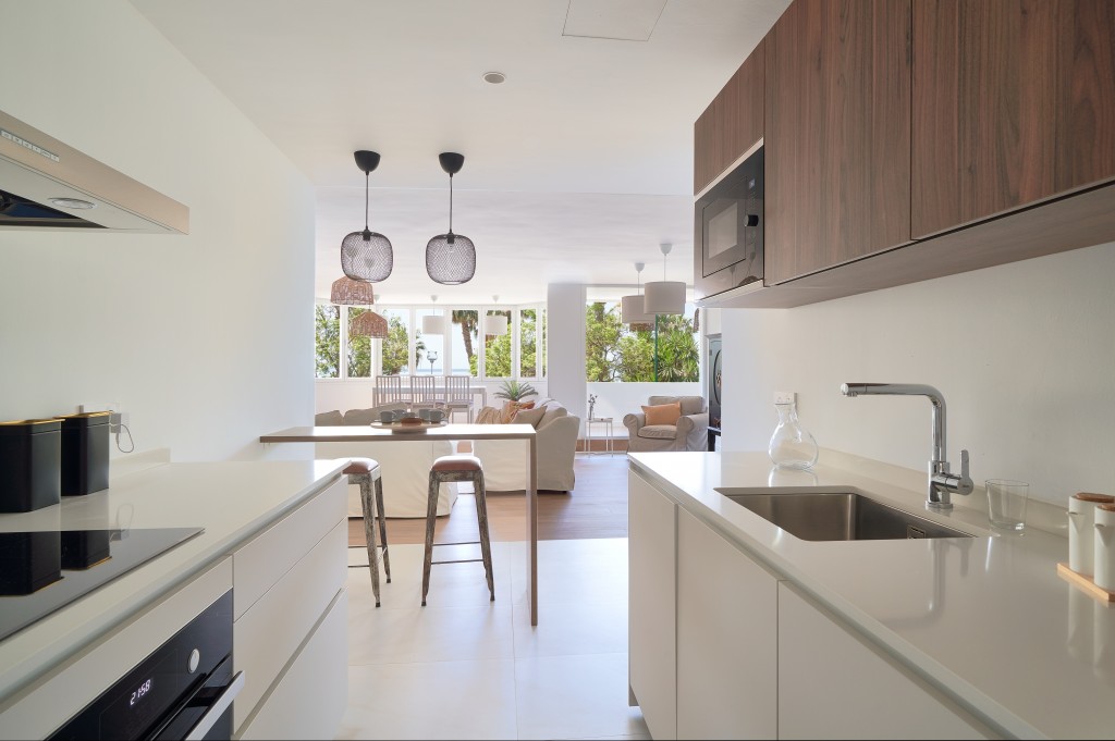 4 Bed, 4 Bath, ApartmentFor Sale, Malaga, Malaga