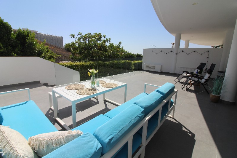 2 Bed, 2 Bath, ApartmentFor Sale, Fuengirola, Malaga