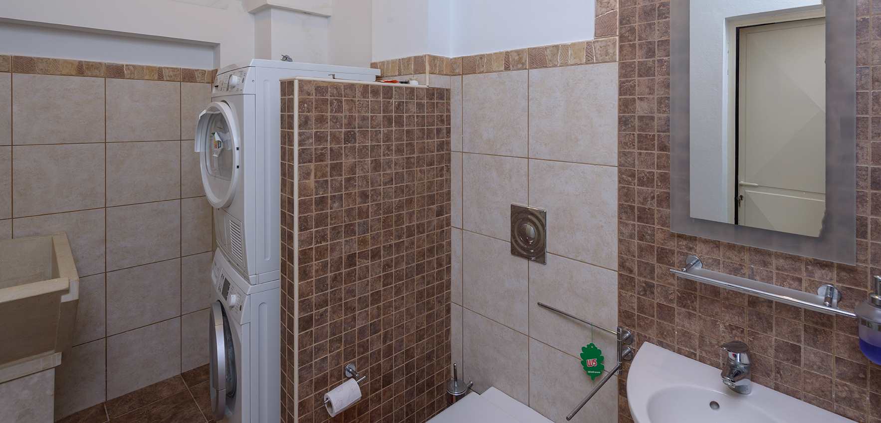 3 Bed, 2 Bath, HouseFor Sale, Heraklion, Crete