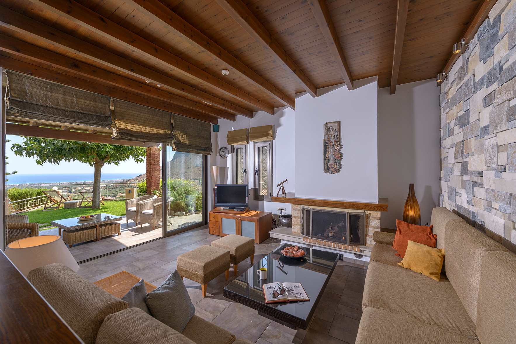 3 Bed, 2 Bath, HouseFor Sale, Heraklion, Crete