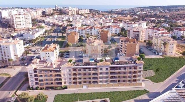 3 Bed, 2 Bath, ApartmentFor Sale, Lagos, Faro, 8600-641
