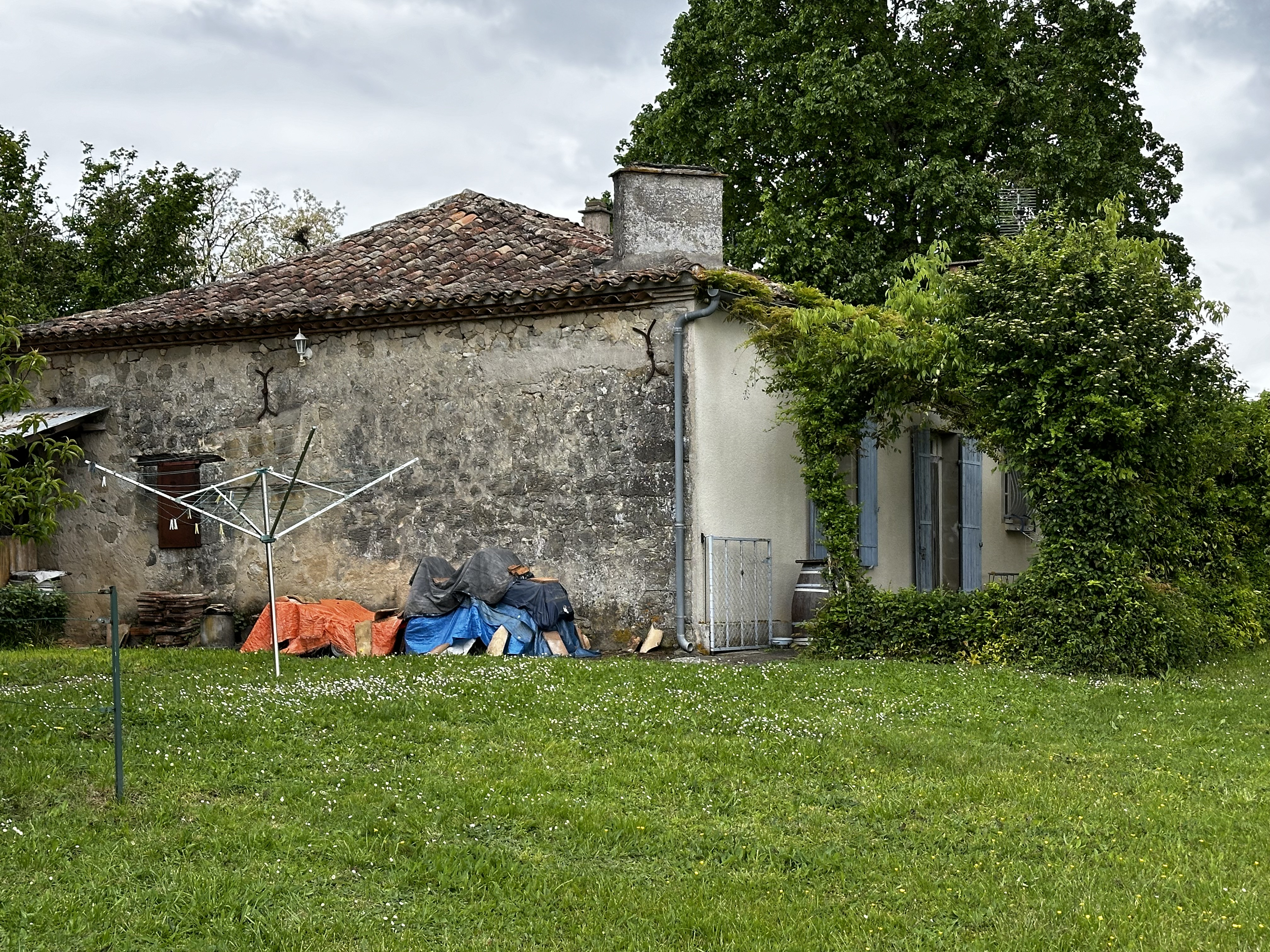 1 Bed, HouseFor Sale, Saint-colomb-de-lauzun, Lot-et-Garonne, Aquitaine, 47410