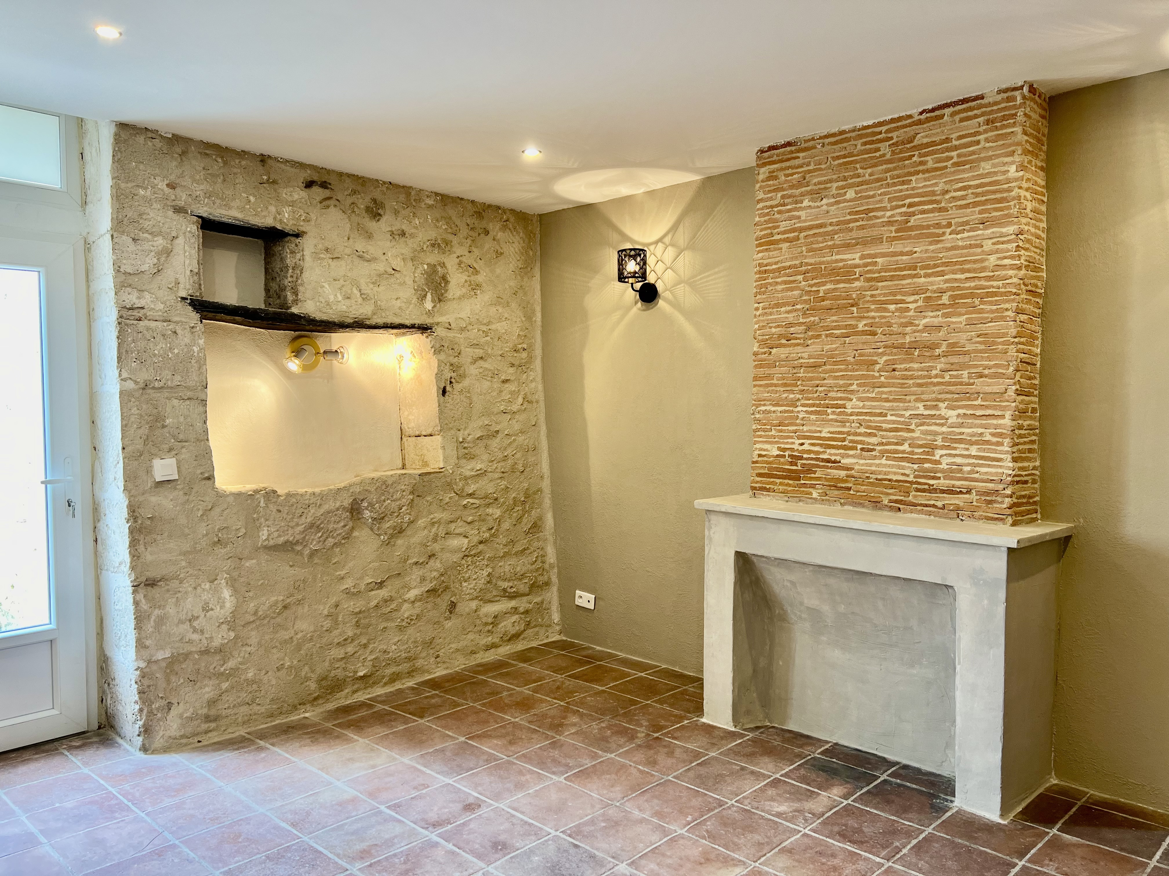 9 Bed, 4 Bath, HouseFor Sale, Pineuilh, Gironde, Aquitaine, 33220