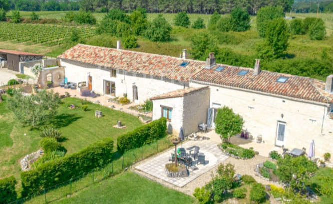 9 Bed, 4 Bath, HouseFor Sale, Pineuilh, Gironde, Aquitaine, 33220