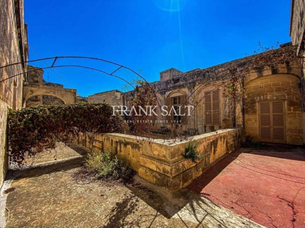 HouseFor Sale, Mdina, Malta