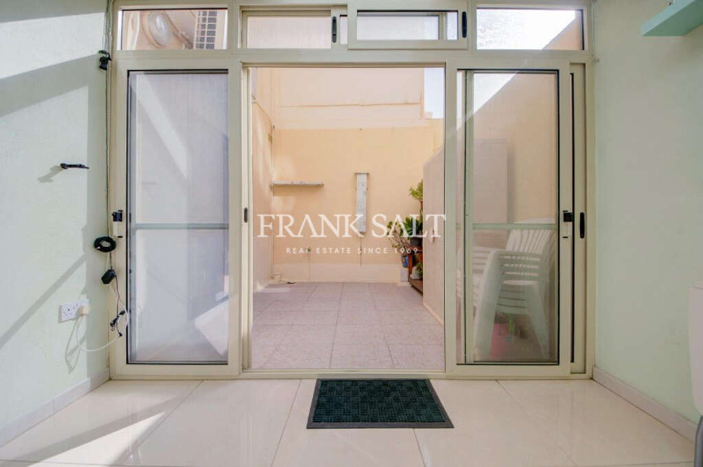3 Bed, ApartmentFor Sale, Marsascala, Malta
