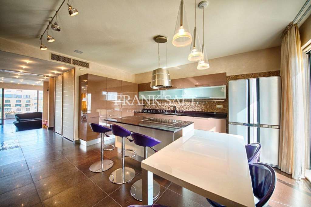 3 Bed, ApartmentFor Sale, Portomaso, Malta