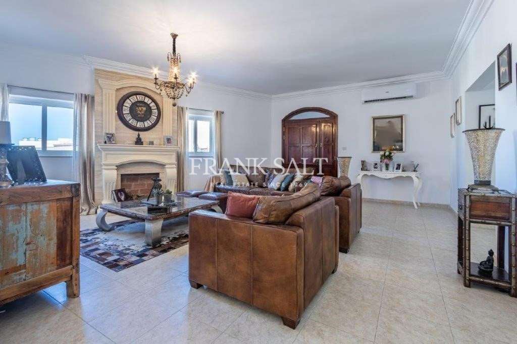 3 Bed, ApartmentFor Sale, San Pawl tat-Targa, Malta