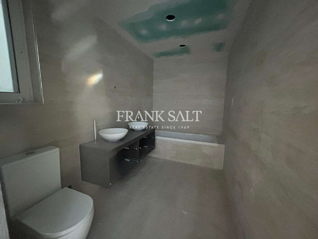 3 Bed, ApartmentFor Sale, Bugibba, Malta