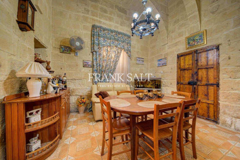 3 Bed, HouseFor Sale, Cospicua, Malta