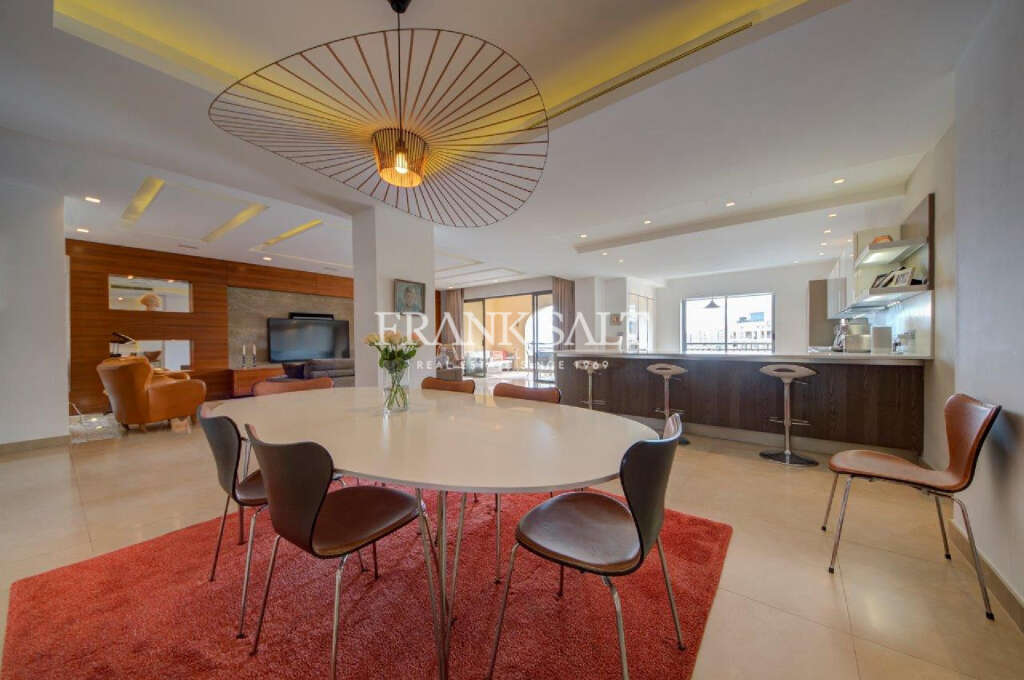 3 Bed, ApartmentFor Sale, Portomaso, Malta