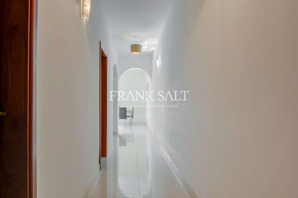 3 Bed, ApartmentFor Sale, Marsascala, Malta