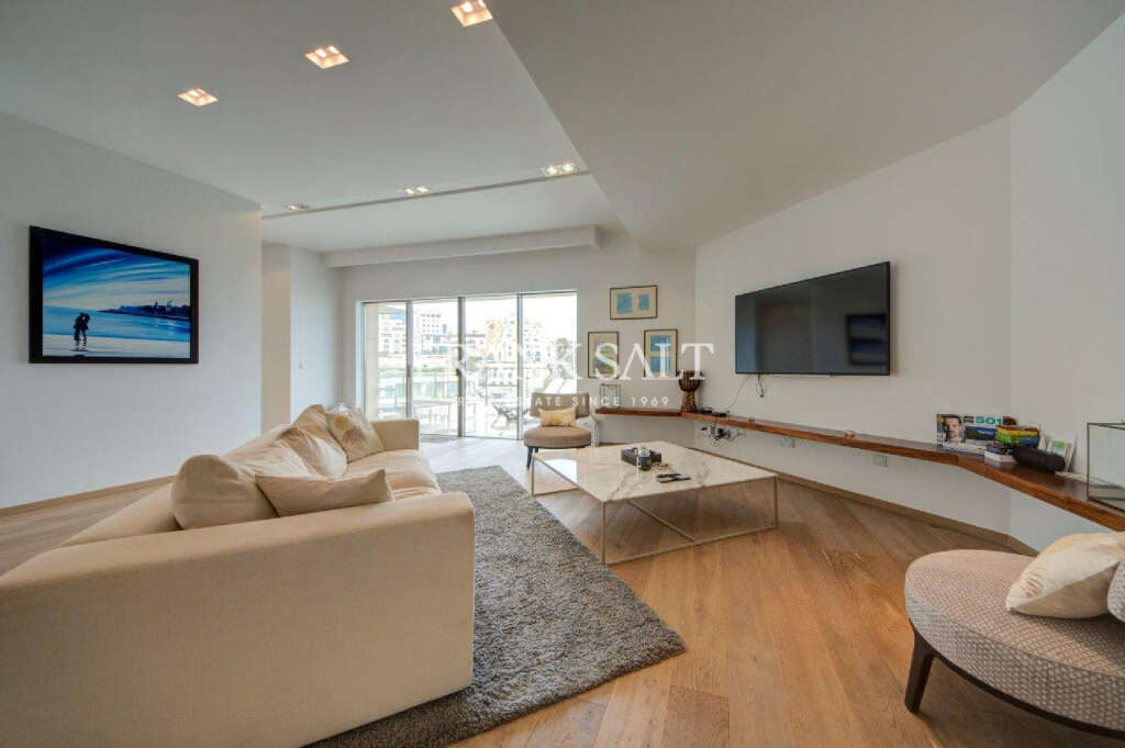 2 Bed, ApartmentFor Sale, Portomaso Laguna, Malta