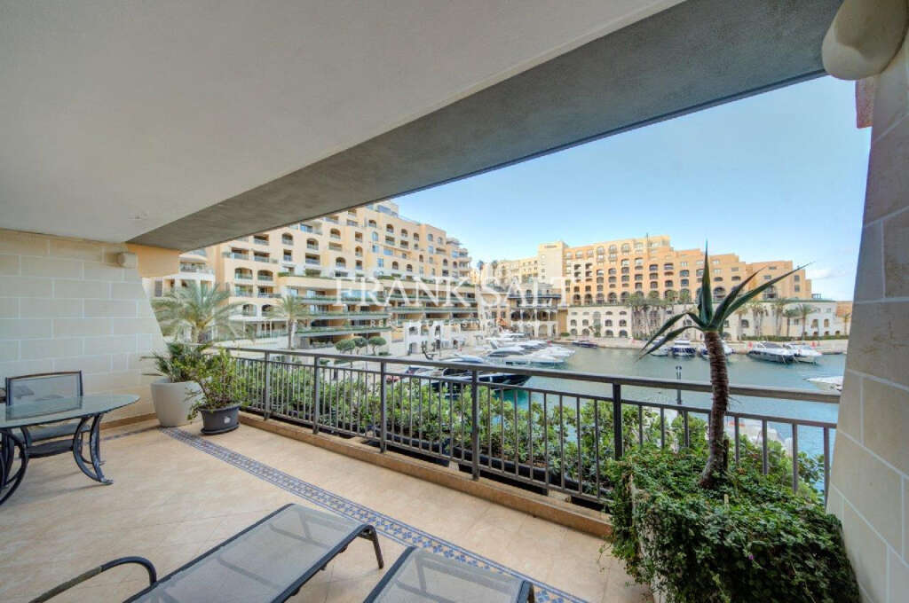 1 Bed, ApartmentFor Sale, Portomaso, Malta