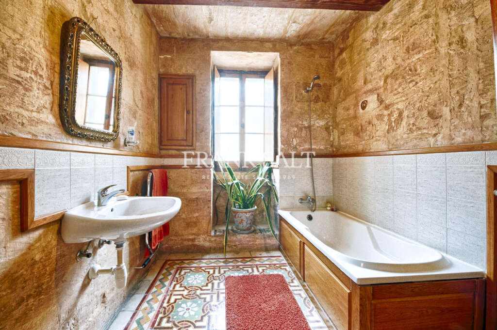 3 Bed, HouseFor Sale, Birkirkara, Malta